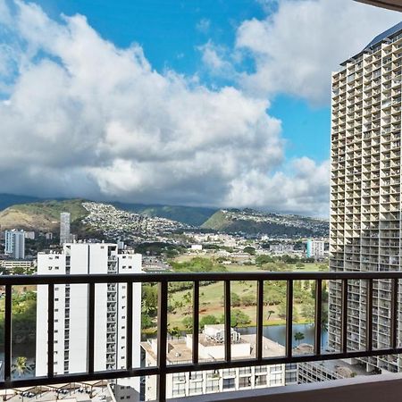 Waikiki Studio, Wifi, Parking available, extended stay Honolulu Exteriör bild